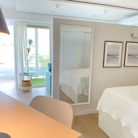 Dream Of Light And The Door *