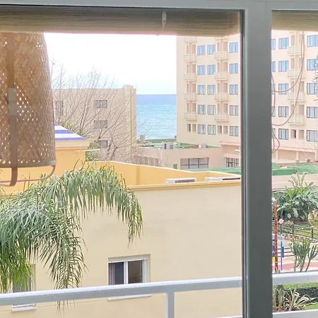 Dream Of Light And The Door Apartmán Torremolinos