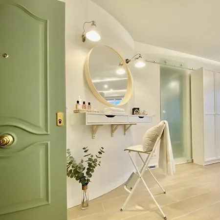 Dream Of Light And The Door *