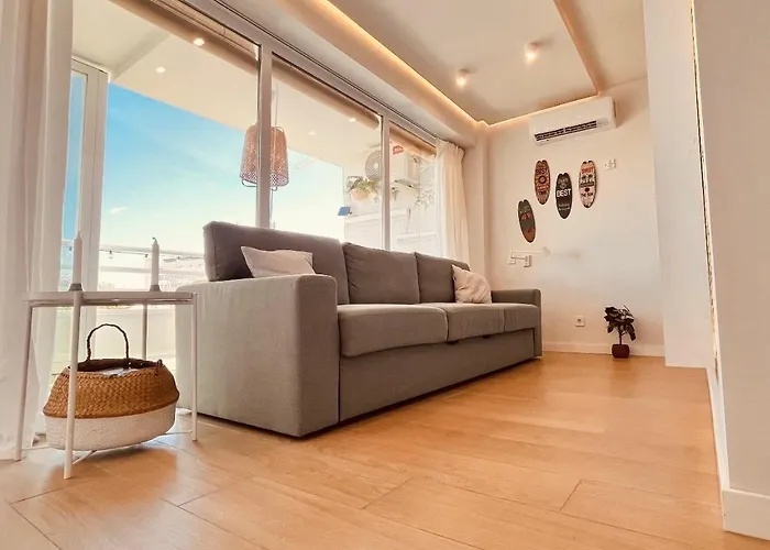 Dream Of Light And The Door Apartamento Torremolinos