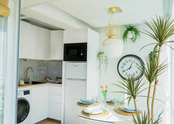 Dream Of Light And The Door Apartment Torremolinos