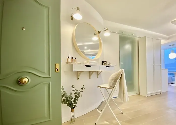 Dream Of Light And The Door *